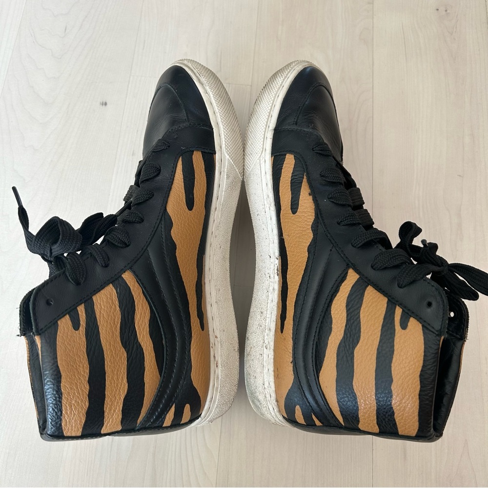 Coach NY Tiger Leather Hi Top Sneakers - Picture 5 of 13